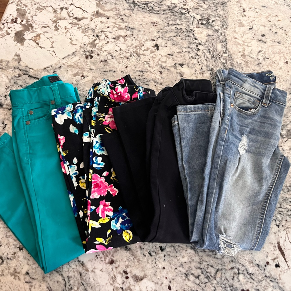 GIRLS pants (4 PAIRS)